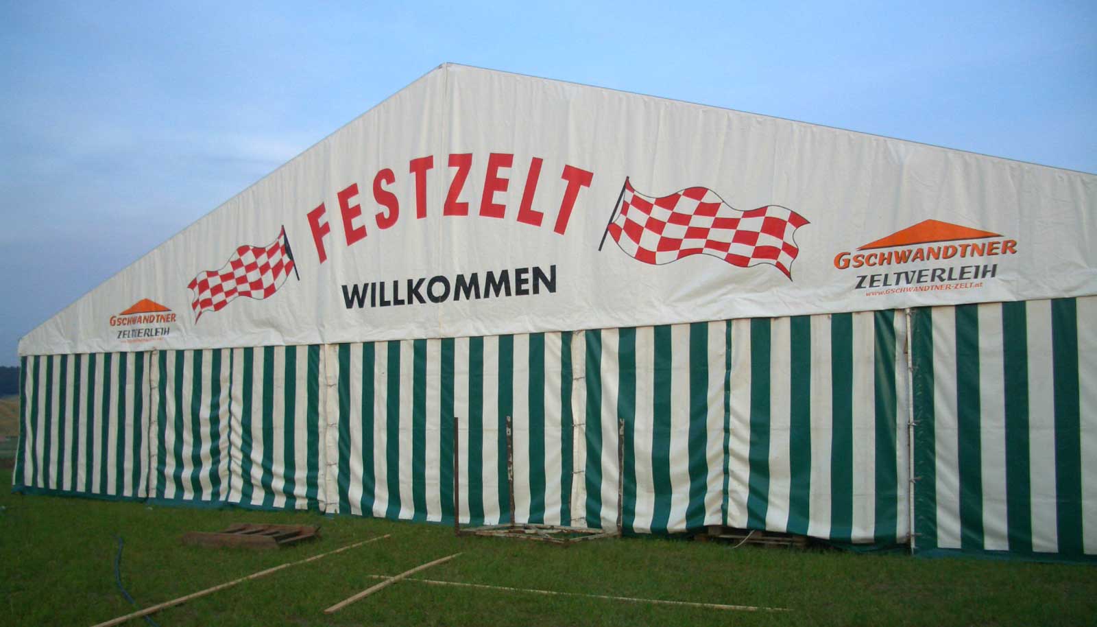 Bezirksmusikfest 2005 - Zeltaufbau
