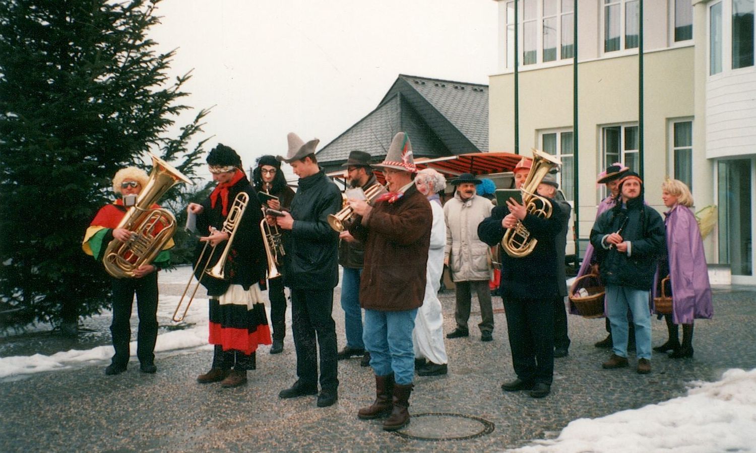 Faschingsdienstag in Neukirchen 1997