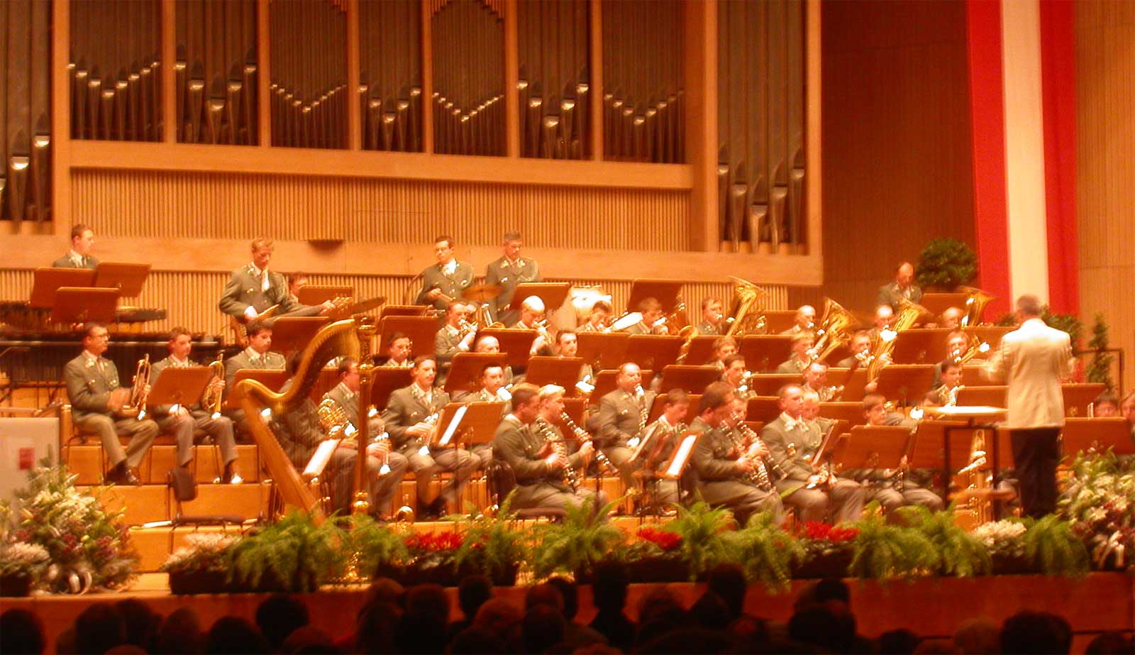 Benefizkonzert der Militärmusik OÖ im Brucknerhaus Linz