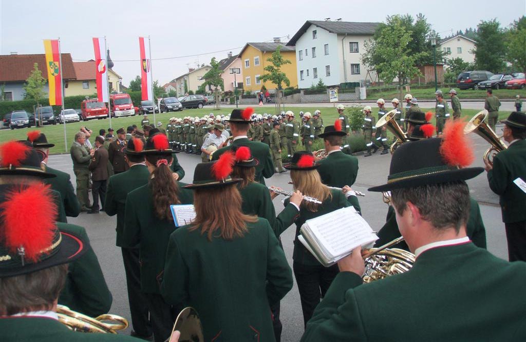 Musikalische Umrahmung des Bezirksfeuerwehrbewerbs in Neukirchen