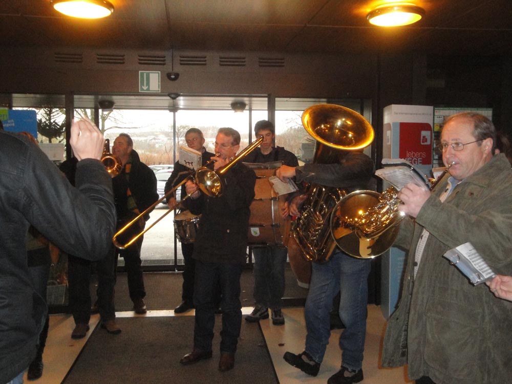 Ständchen zum "350er" im Bezirksaltenheim Lambach