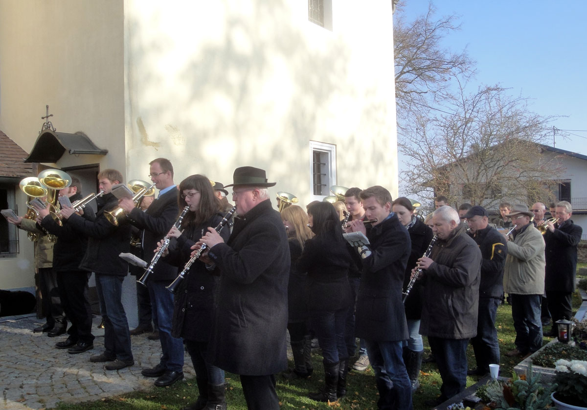 Ständchen zum 90er von Pater Bernhard Kunst