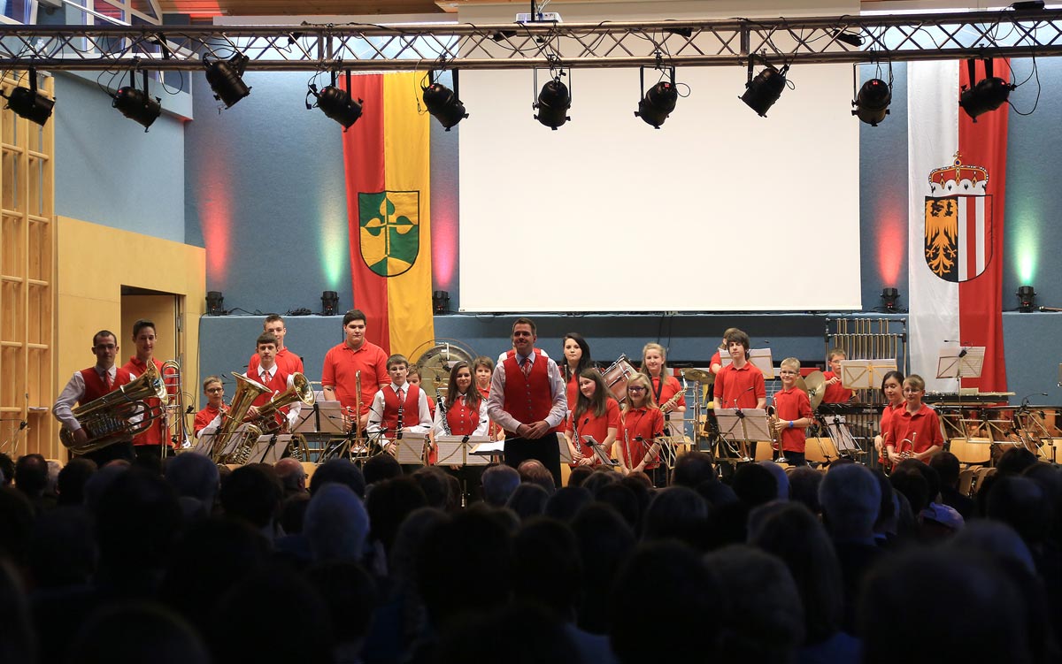 Frühjahrskonzert der TMK Neukirchen bei Lambach 2013