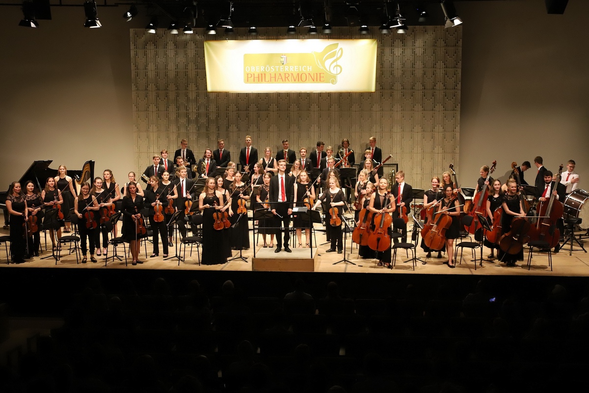Kulturfahrt zum Gründungskonzert der OÖ Philharmonie