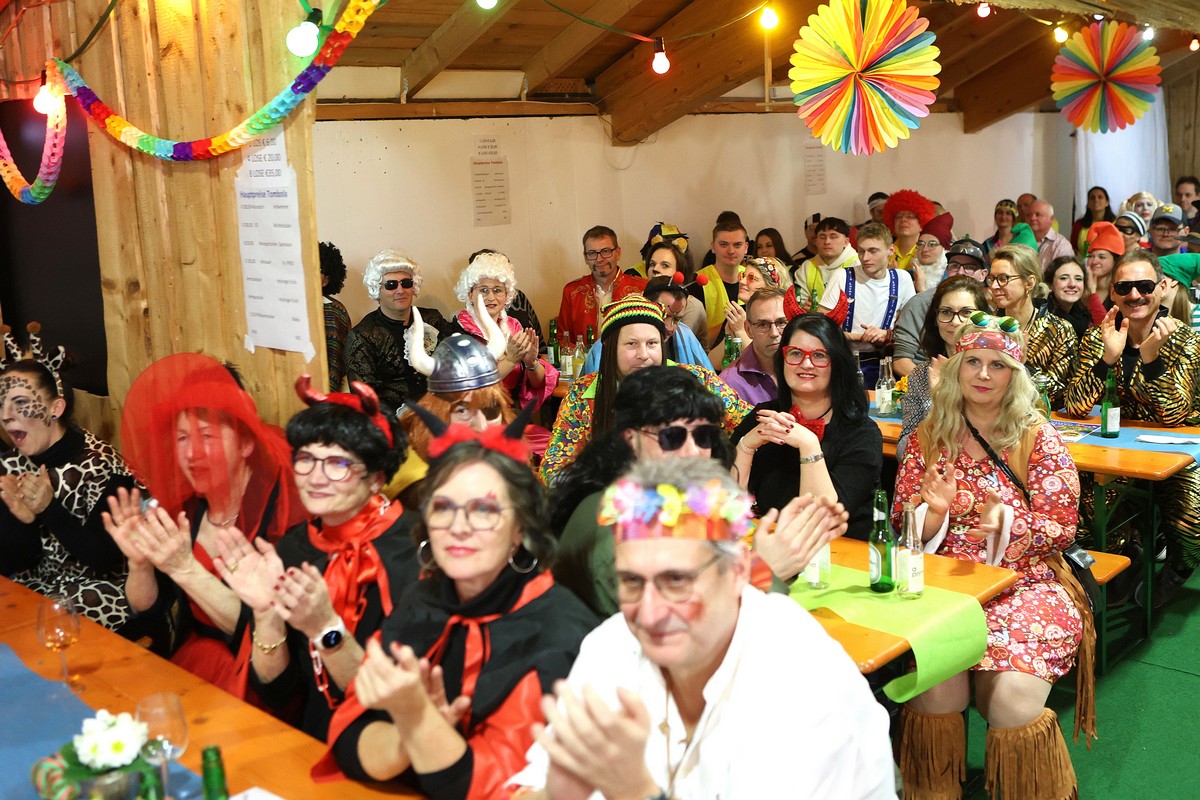 Fasching z'Neikircha 2024