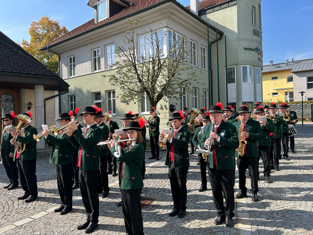 Ständchen zum 80er von Josefa Strebinger Ständchen zum 80er von Josefa Strebinger