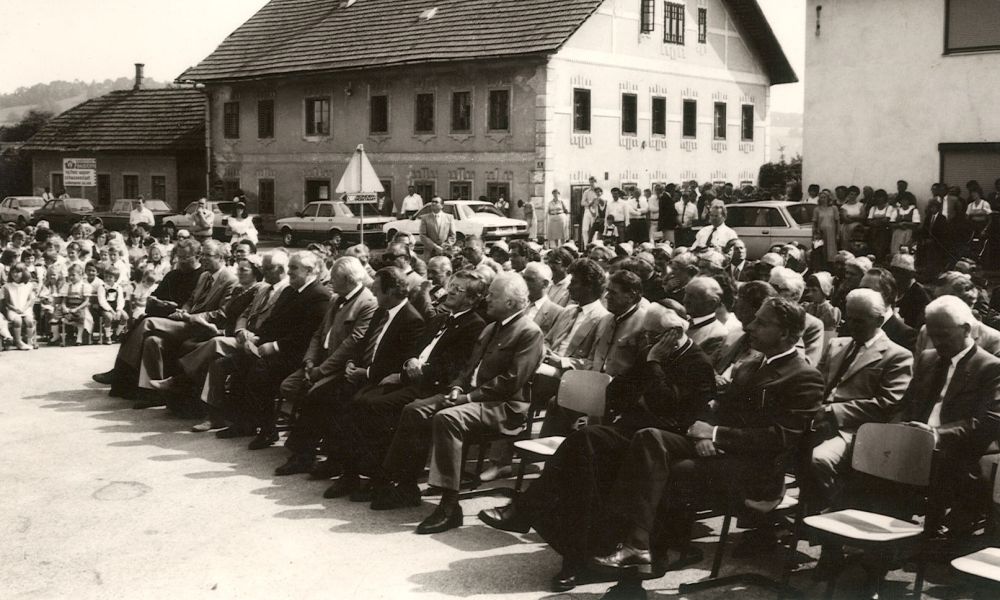 Neubau der Volksschule - Eröffnung 1983