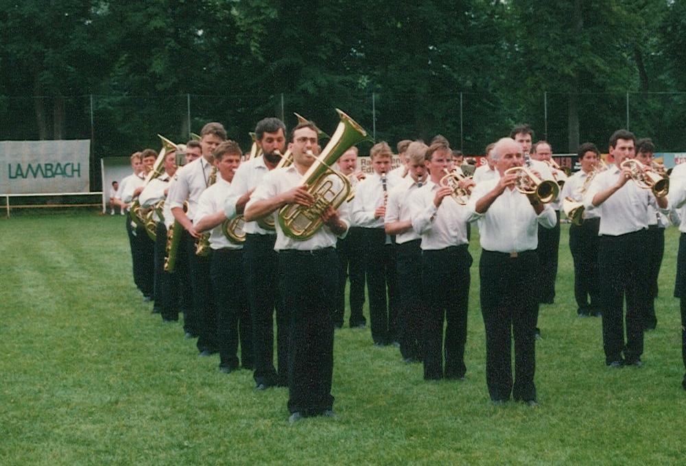 Rasenshow am Sportplatz Lambach