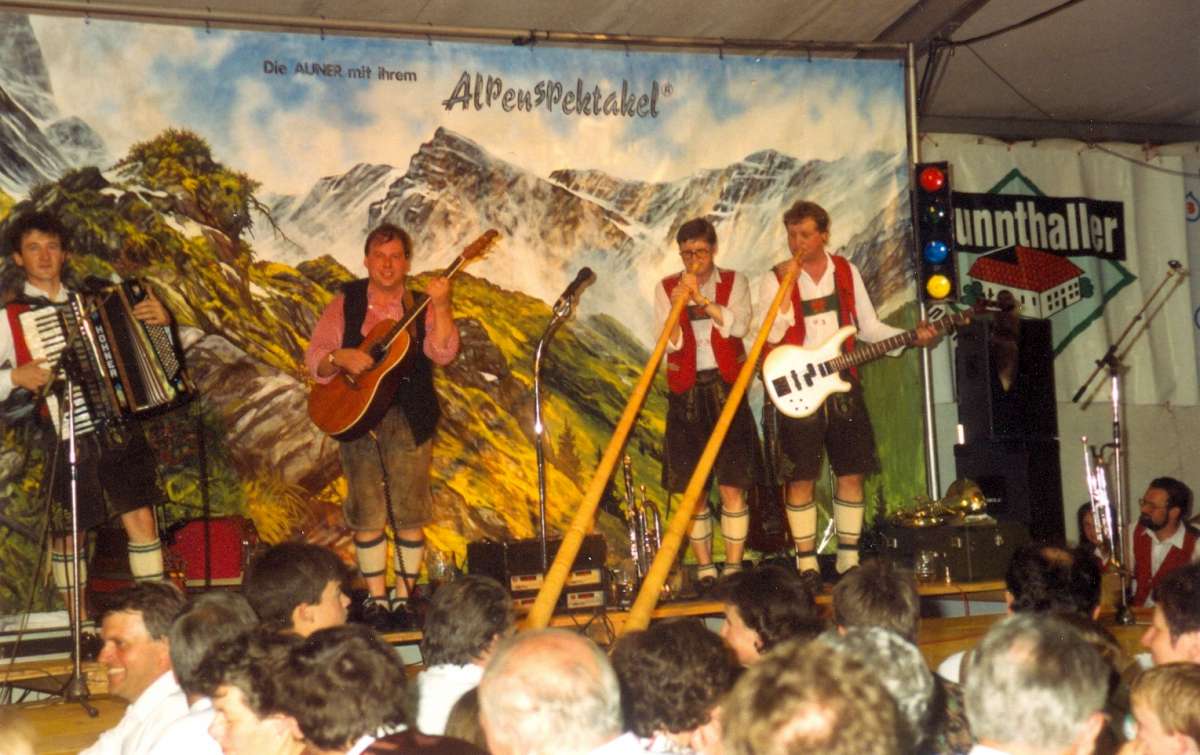 Bezirksmusikfest 1993 in Neukirchen bei Lambach