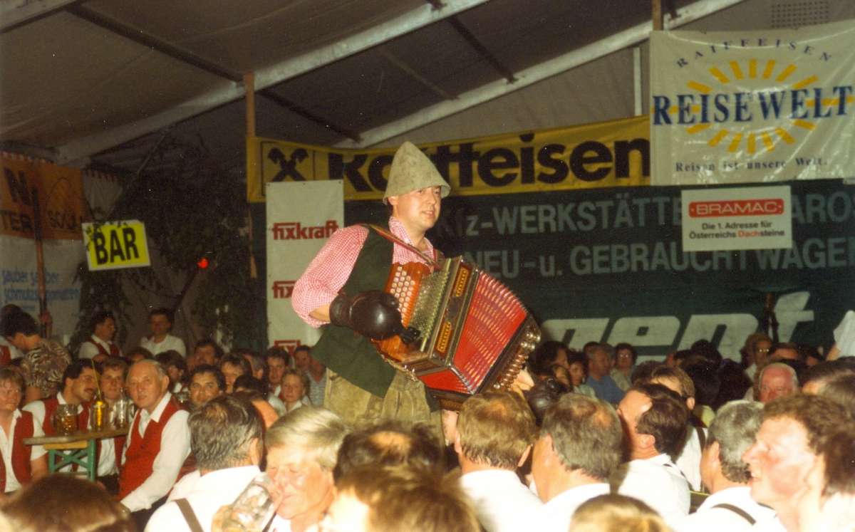 Bezirksmusikfest 1993 in Neukirchen bei Lambach