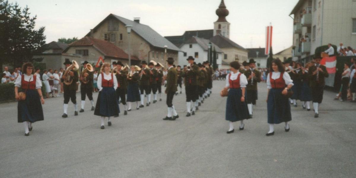 Bezirksmusikfest 1993 in Neukirchen bei Lambach