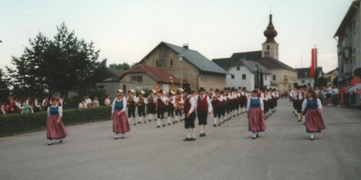Bezirksmusikfest 1993 in Neukirchen bei Lambach