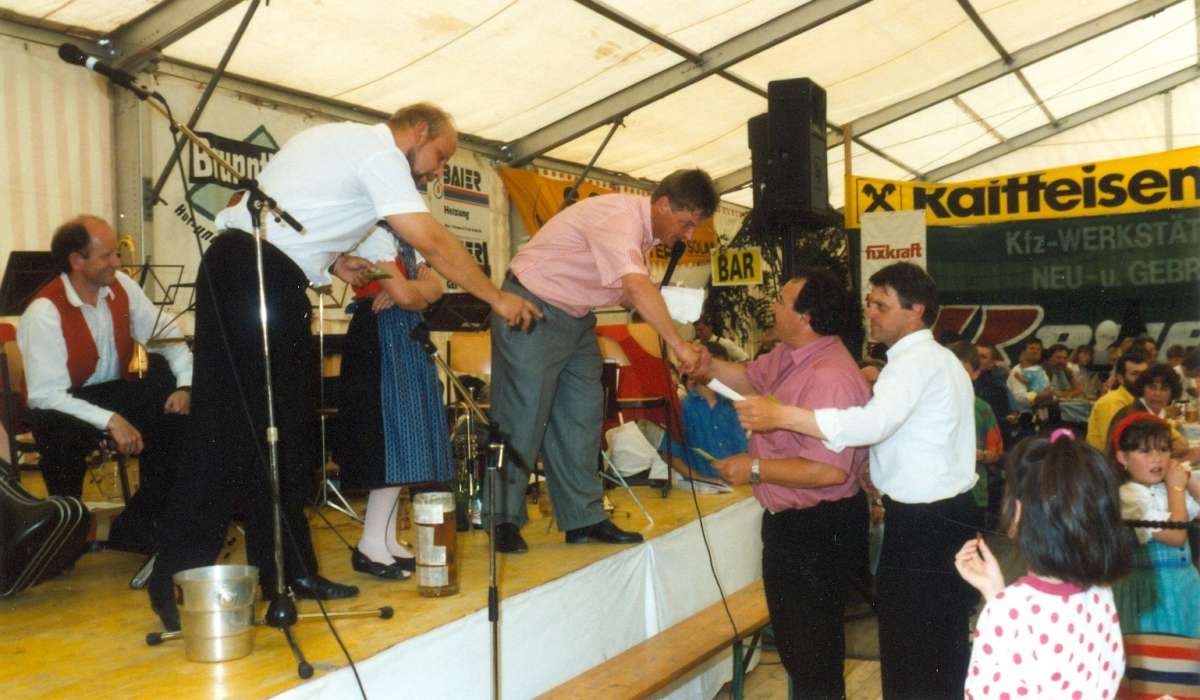 Bezirksmusikfest 1993 in Neukirchen bei Lambach
