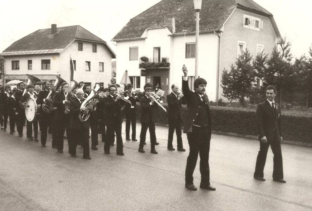 Besuch des MV Gschwend in Neukirchen 1981